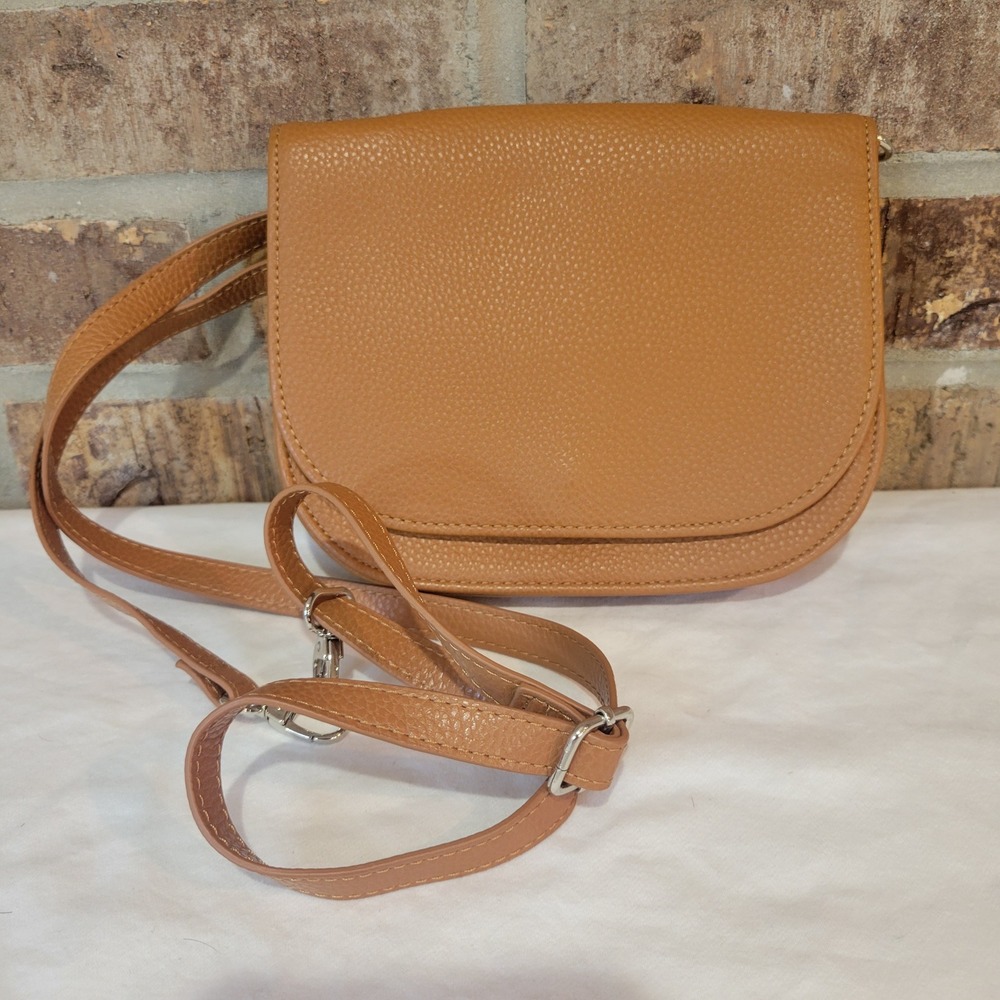 Jewell by Thirty-One Tan Pebbled Faux Leather Crossbody Belt Bag Convertible